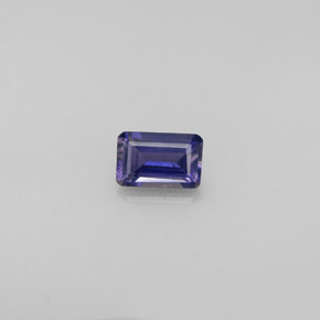 0.50克拉天然堇青石，祖母绿式切割，6.1×3.9毫米，VS