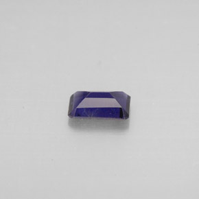 0.36克拉天然堇青石，祖母绿式切割，5.9×4毫米，VS
