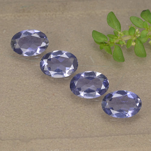 1.23天然紫罗兰色堇青石，椭圆形切割，6×4.1毫米，VVS-VS