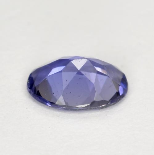 0.32克拉天然堇青石，椭圆形切割，5.8×4.2毫米，VVS-VS