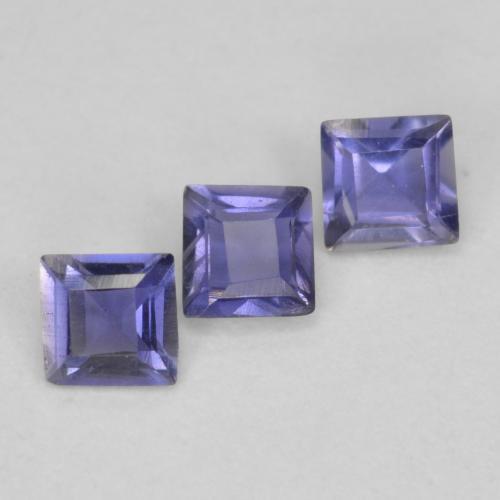 0.23天然紫罗兰色堇青石，方形，2.7×2.7毫米，VS
