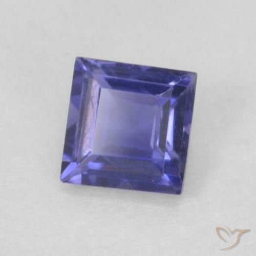 0.12克拉天然堇青石，正方形，VVS