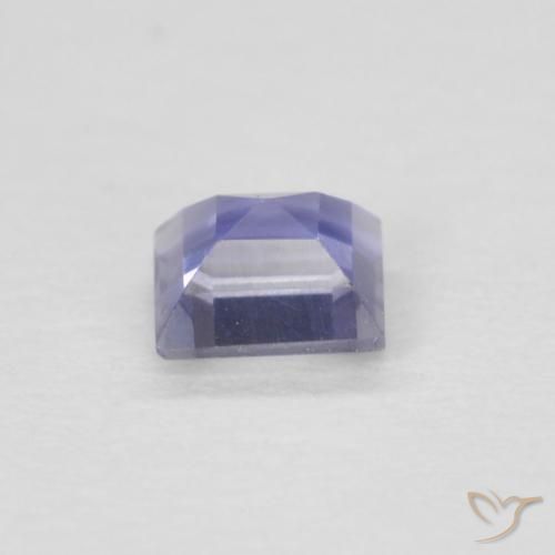 0.12克拉天然堇青石，正方形，VVS