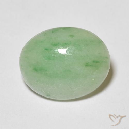 3.83ct 天然 暖绿 玉, 椭圆形, 不透明