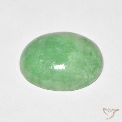 4.68克拉天然玉，椭圆形，不透明