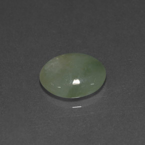 2.90克拉天然绿色硬玉，透明，10.5×9.2毫米，透明/半透明