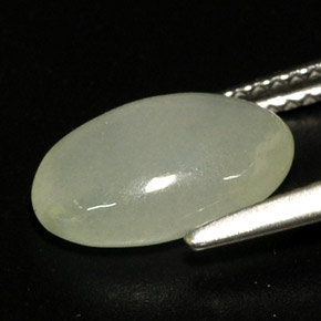 3.33克拉天然绿色硬玉，透明，11.6×7.1毫米，透明/半透明