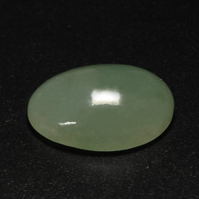 7.63克拉天然绿色硬玉，透明，14.9×11.1毫米，透明/半透明
