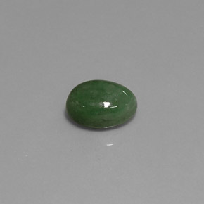 2.90克拉天然绿色硬玉，椭圆形切割，9.6×7毫米，半透明