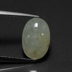 2.77克拉天然绿色硬玉，椭圆形切割，10.8×7.3毫米，半透明