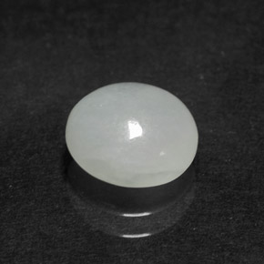 2.37克拉天然白色硬玉，椭圆形切割，8.5×8毫米，半透明