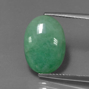 5.77克拉天然绿色硬玉，椭圆形切割，15.2×10.9毫米，不透明