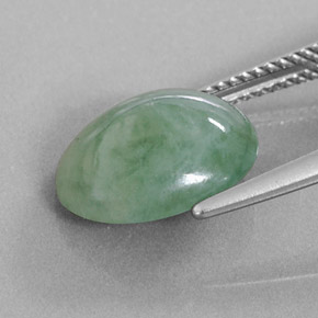 6.25克拉天然绿色硬玉，椭圆形切割，13×10.4毫米，半透明