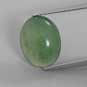 3.08克拉天然翡翠，椭圆形，半透明