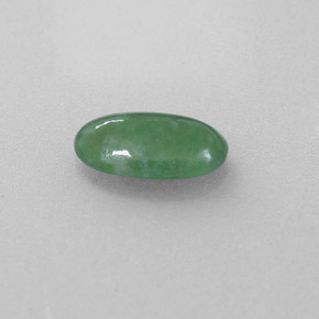 1.56克拉天然绿色硬玉，椭圆形切割，10×6.1毫米，半透明