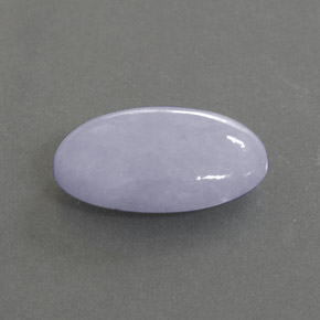 10.92克拉天然硬玉，椭圆形切割，18.8×11.3毫米，不透明