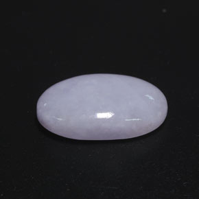 12.67克拉天然硬玉，椭圆形切割，18.9×11.8毫米，不透明