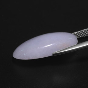 11.40克拉天然翡翠，椭圆形切割，不透明