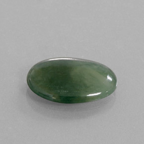 5.69克拉天然绿色硬玉，椭圆形切割，16.4×11.9毫米，透明