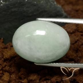 10.19克拉天然翡翠，椭圆形，半透明