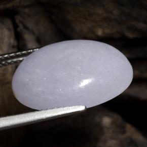 11.62克拉天然翡翠，椭圆形切割，半透明