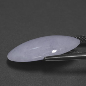 10.43克拉天然翡翠，椭圆形切割，不透明