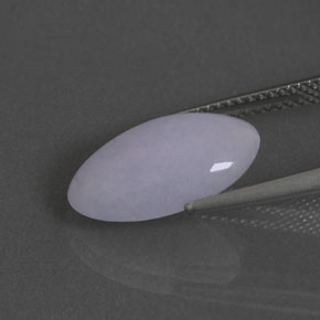 5.85克拉天然硬玉，椭圆形切割，15.5×9毫米，不透明