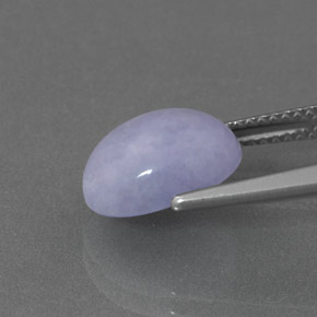 4.96克拉天然硬玉，椭圆形切割，11.4×9.1毫米，不透明