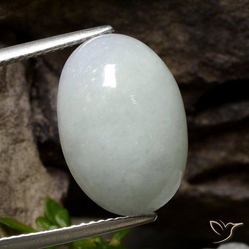 12.48ct 天然 浅灰色 翡翠, 椭圆形, 半透明