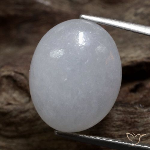 8.74ct 天然 中灰色 翡翠, 椭圆形, 半透明
