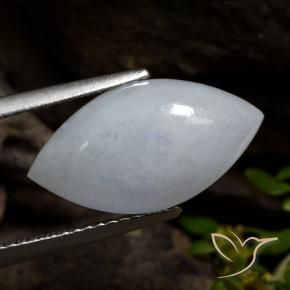 6.90克拉天然翡翠，榄尖形，半透明