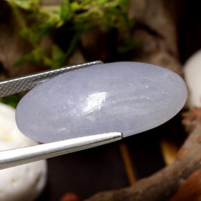 28.17克拉天然翡翠，椭圆形切割，半透明