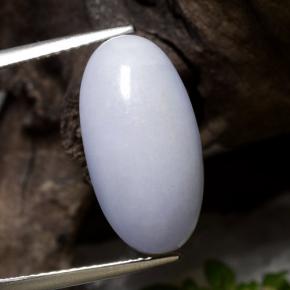 12.42克拉天然紫罗兰色硬玉，椭圆形切割，18.3×9.5毫米，半透明