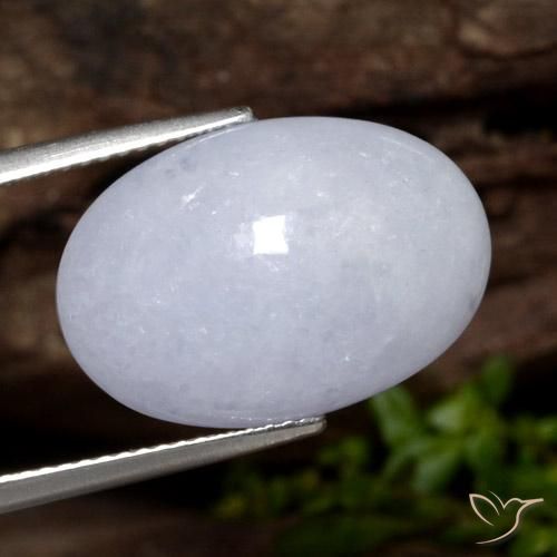 13.06克拉天然翡翠，椭圆形切割，半透明
