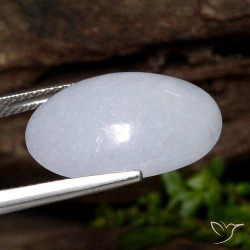 13.06克拉天然翡翠，椭圆形切割，半透明