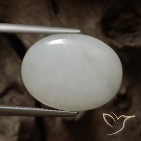 10.20克拉天然翡翠，椭圆形，半透明
