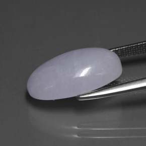 8.65克拉天然硬玉，椭圆形切割，16.3×10.3毫米，不透明