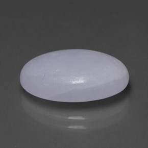 8.74克拉天然硬玉，椭圆形切割，16.8×11.3毫米，半透明