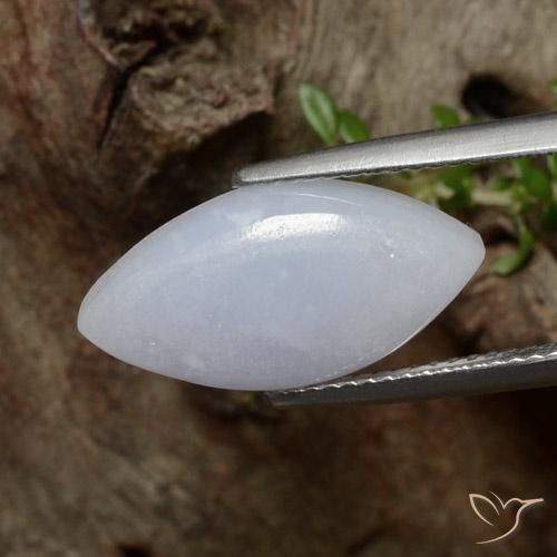 5.79克拉天然翡翠，榄尖形，半透明