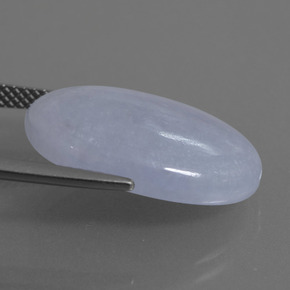 14.80克拉天然翡翠，椭圆形切割，半透明