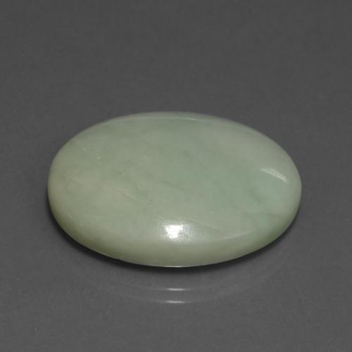 42.37克拉天然绿色硬玉，椭圆形切割，28.6×22.5毫米，不透明