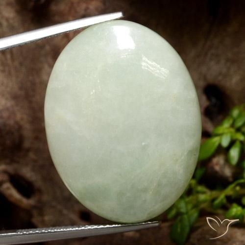 42.61ct 天然 橄榄绿色 翡翠, 椭圆形, 半透明