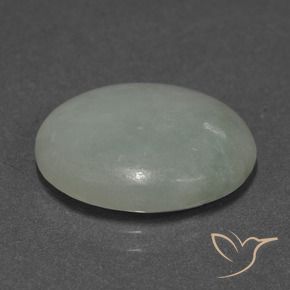 10.08克拉天然翡翠，椭圆形，半透明