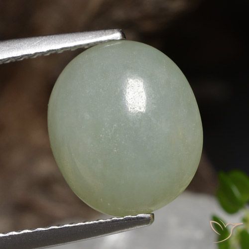 4.89ct 天然 浅绿色 翡翠, 椭圆形, 半透明