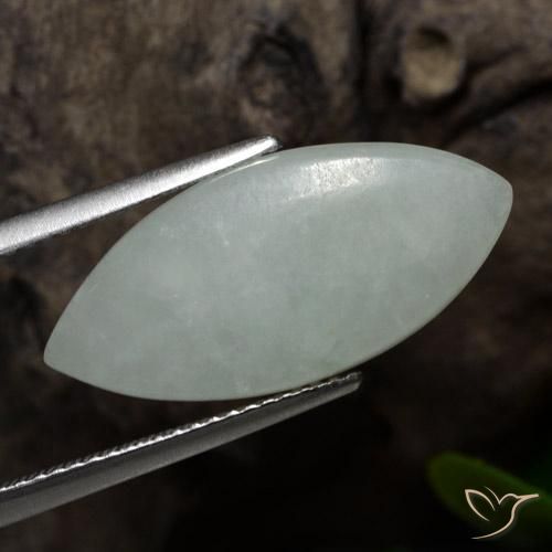 7.16克拉天然翡翠，榄尖形，半透明