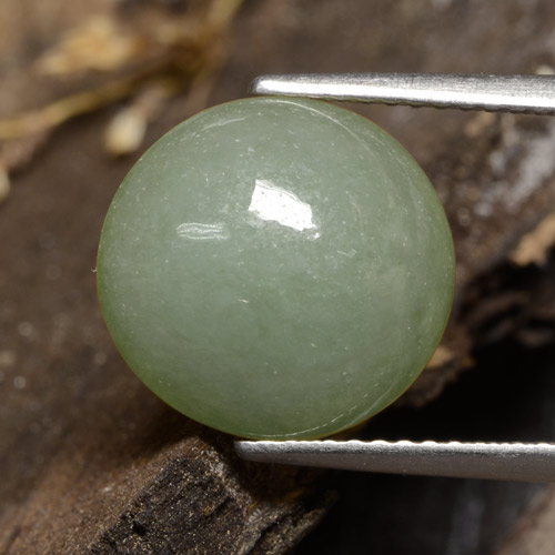6.81克拉天然绿色硬玉，椭圆形切割，12.3×11.8毫米，半透明