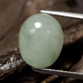 5.78克拉天然绿色硬玉，椭圆形切割，11.6×9.5毫米，半透明