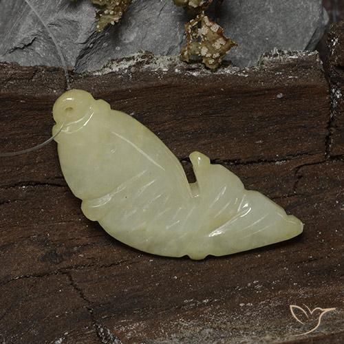 30.43克拉天然翡翠，花式切割，半透明