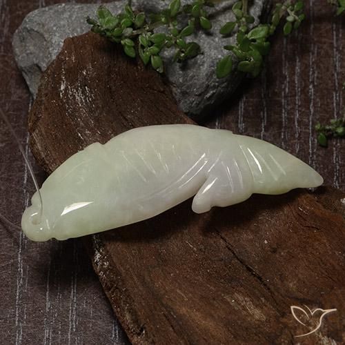 33.07克拉天然翡翠，花式切割，半透明