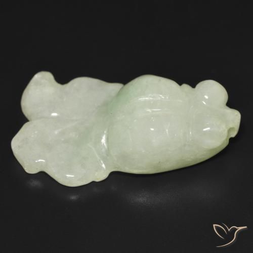 29.37克拉天然绿色硬玉，异形，30.3×17.7毫米，半透明